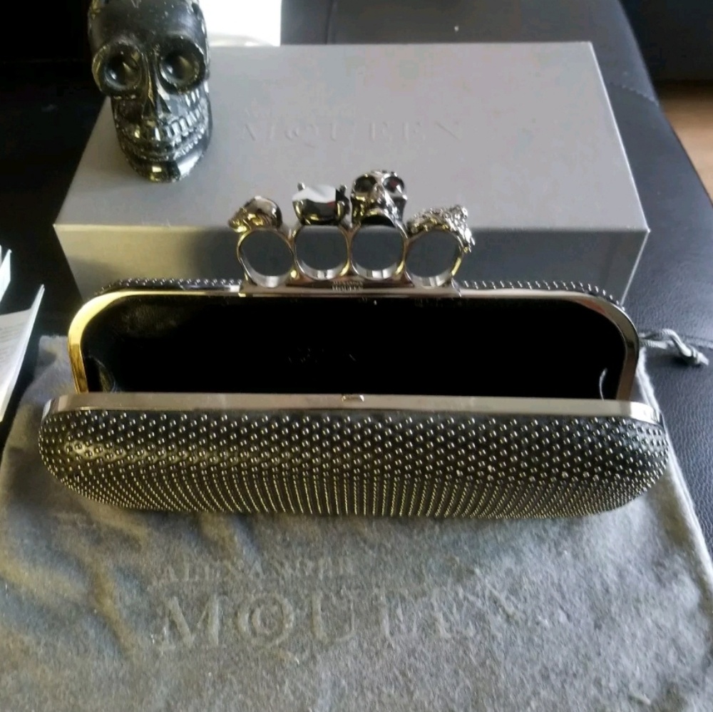Alexander McQueen Black Skull Knuckle Duster!!!